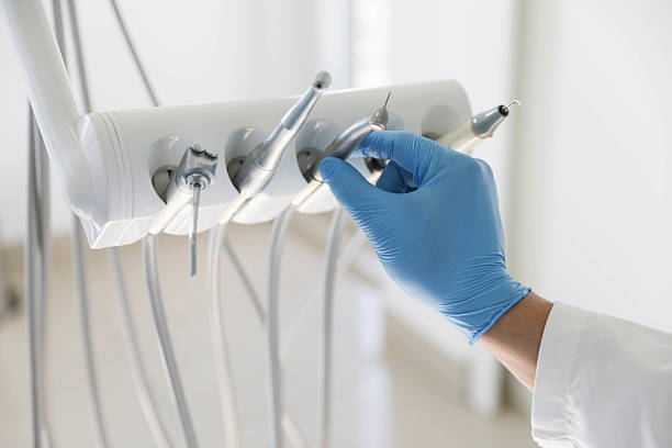 Professional Tooth Extraction technician working in Warrenton, VA